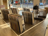 Partij vloer samples met houders - afbeelding 2 van  12