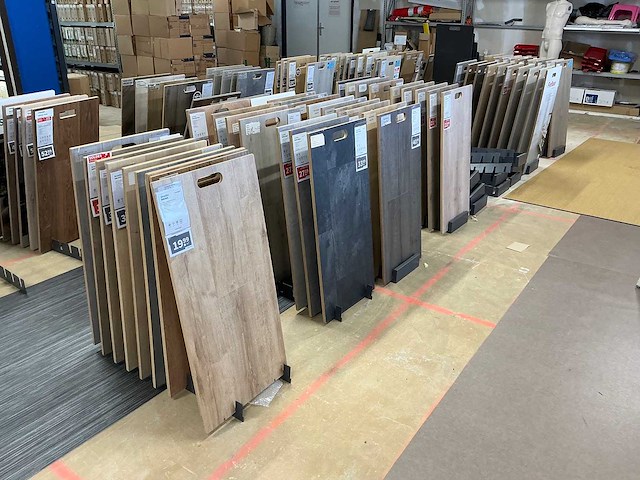 Partij vloer samples met houders - afbeelding 2 van  6