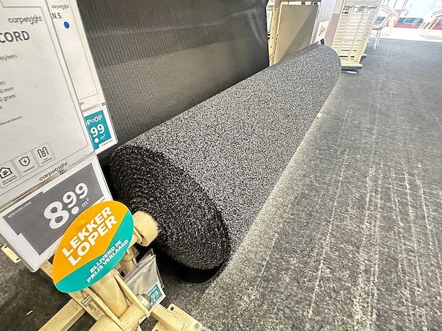 Partij vloerbedekking op rol - afbeelding 1 van  20