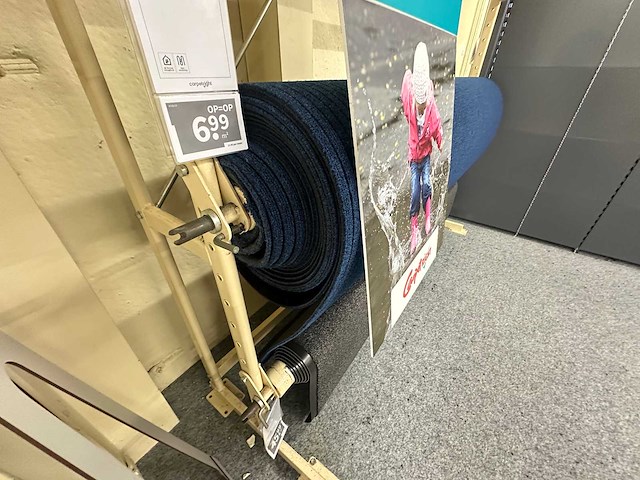 Partij vloerbedekking op rol - afbeelding 3 van  10