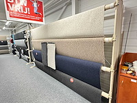 Partij vloerbedekking op rol - afbeelding 1 van  16