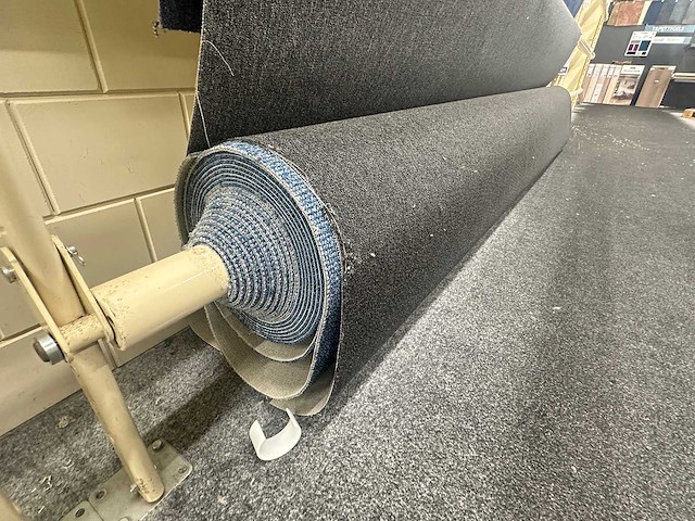 Partij vloerbedekking op rol - afbeelding 5 van  13