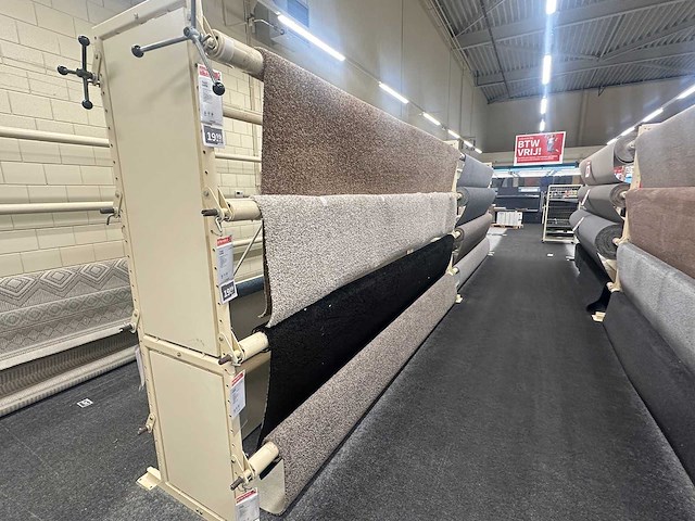 Partij vloerbedekking op rol - afbeelding 13 van  13