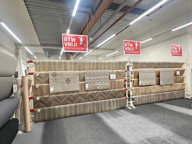 Partij vloerbedekking op rol - afbeelding 7 van  12