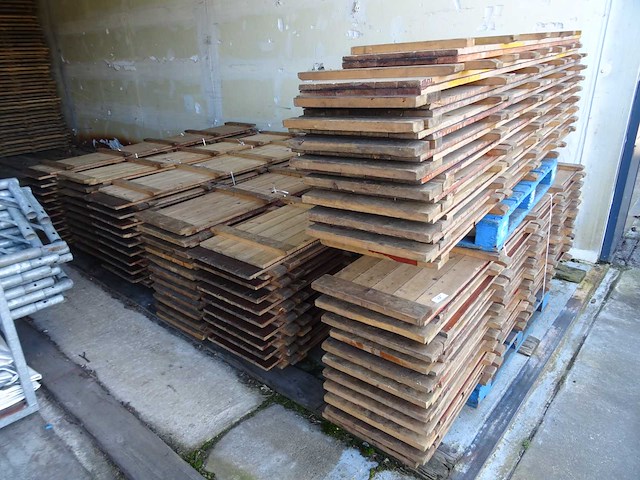 Partij vloerplanken 170m2 - afbeelding 1 van  3