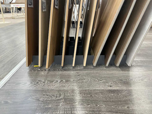 Partij vloersamples incl display - afbeelding 7 van  13