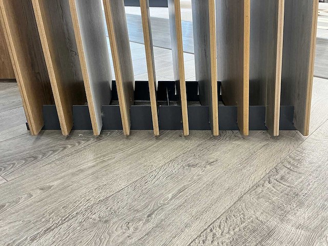 Partij vloersamples incl display - afbeelding 3 van  8