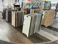Partij vloersamples incl display - afbeelding 1 van  11