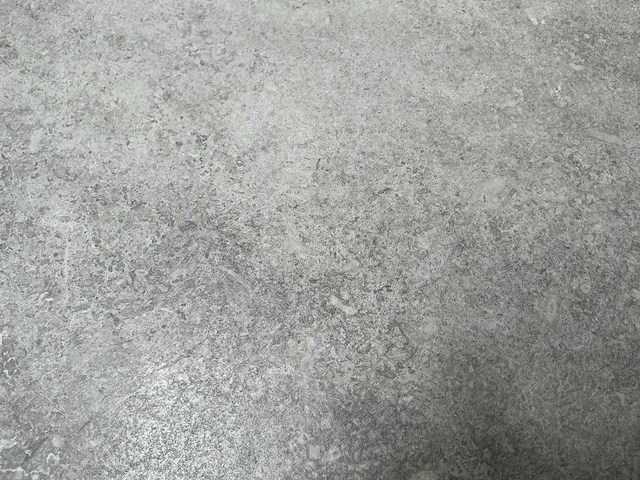 Partij vloertegels 80x80 cm 7,04 m2 - afbeelding 3 van  10