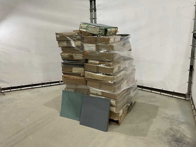 Partij vloertegels - afbeelding 1 van  7