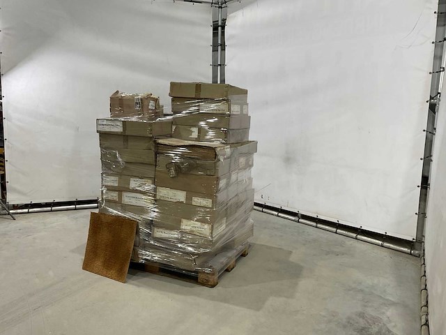 Partij vloertegels - afbeelding 1 van  7