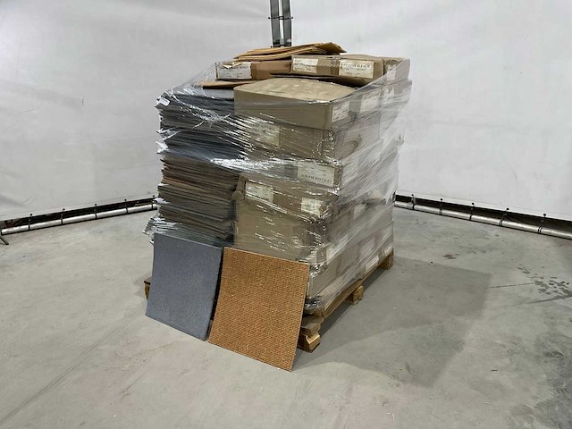 Partij vloertegels - afbeelding 1 van  6