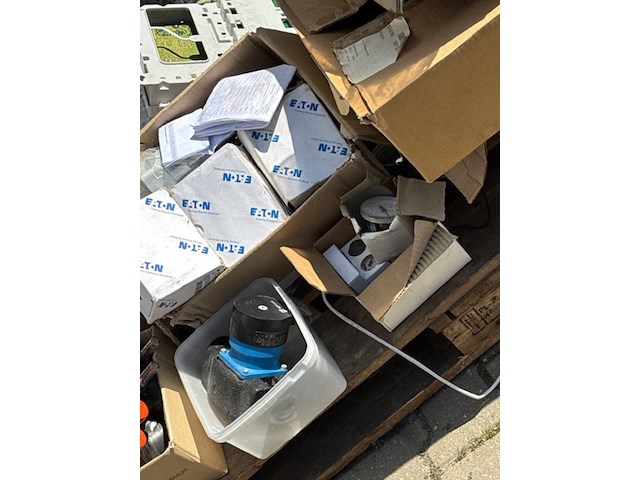 Partij vloerverwarming isolatieplaten en toebehoren o.a. - afbeelding 5 van  18