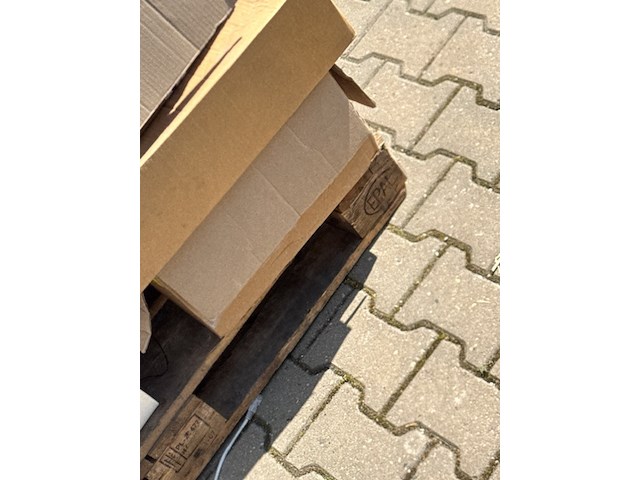 Partij vloerverwarming isolatieplaten en toebehoren o.a. - afbeelding 17 van  18