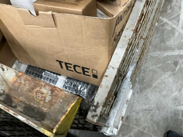 Partij vloerverwarming onderdelen en divers - afbeelding 6 van  8