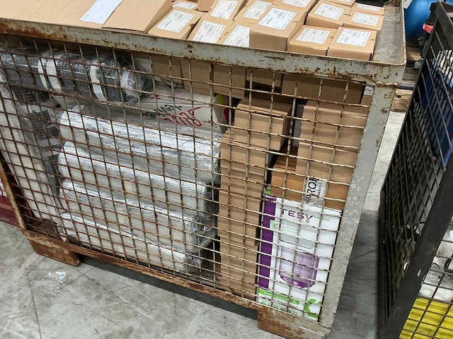 Partij vloerverwarming onderdelen en divers - afbeelding 8 van  8