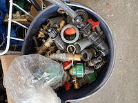 Partij vnl. kunststof koppelingen en toebehoren - afbeelding 5 van  7