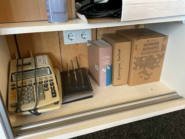 Partij vnl. schoonmaak artikelen - afbeelding 7 van  7