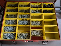 Partij vnl. spaanplaatschroeven o.a. bti, heco - afbeelding 7 van  16