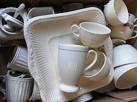 Partij vnl. wedgwood servies delen - afbeelding 4 van  5