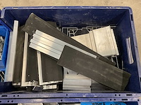 Partij vnl. zonnepaneel montagemateriaal - afbeelding 3 van  5