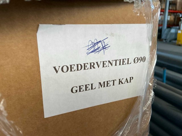 Partij voederventielen ( 90 mm ) - afbeelding 4 van  4