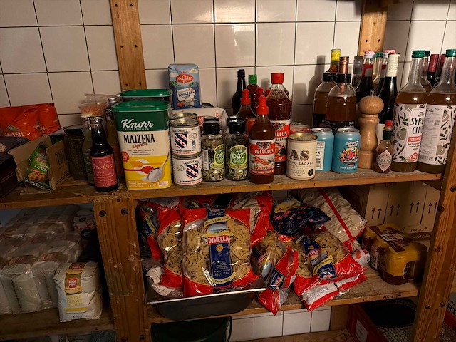 Partij voeding - afbeelding 1 van  8