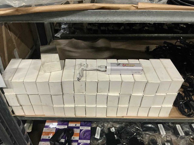 Partij voedingskabels en laders - afbeelding 3 van  6