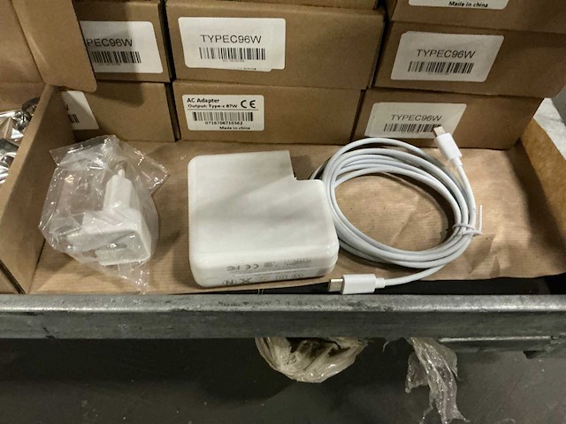 Partij voedingskabels en opladers - afbeelding 3 van  12