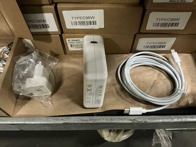 Partij voedingskabels en opladers - afbeelding 4 van  12