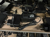 Partij voedingskabels en opladers - afbeelding 9 van  12