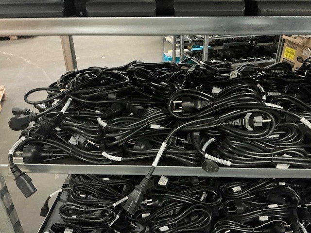 Partij voedingskabels - afbeelding 2 van  9