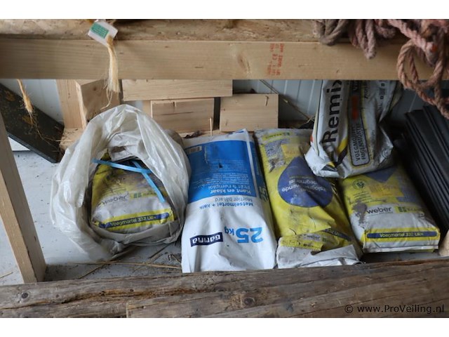 Partij voegmortel, diverse merken o.a. gamma & weber; - afbeelding 1 van  5