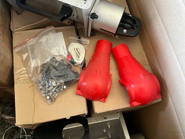 Partij voerstation onderdelen - afbeelding 5 van  10