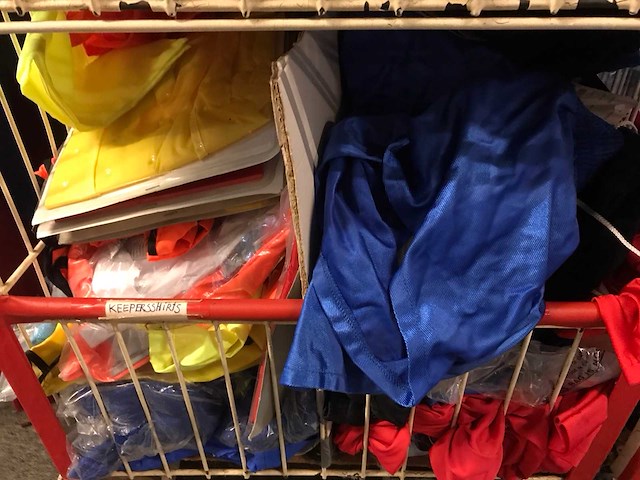 Partij voetbalkleding - afbeelding 7 van  8