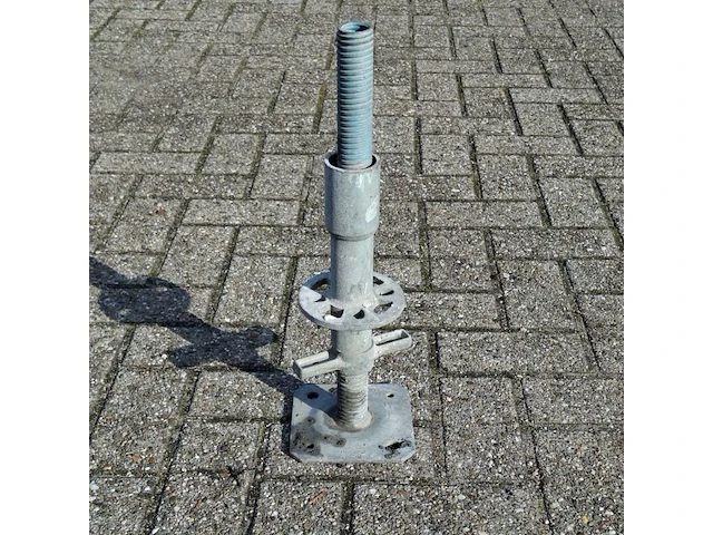 Partij voetspindels met voetstukken, layher, allround | 61 cm, in stapelbak - afbeelding 2 van  5