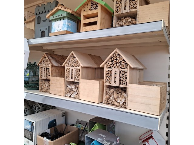 Partij vogelhuisjes en insectenhotels o.a. singing friend, emsa - afbeelding 27 van  52