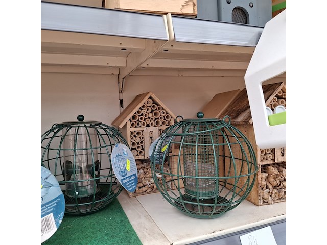 Partij vogelhuisjes en insectenhotels o.a. singing friend, emsa - afbeelding 29 van  52