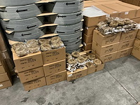 Partij vogelnestjes decoratie (86x) - afbeelding 1 van  4