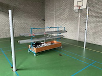 Partij volleybalnetten en palen - afbeelding 1 van  5
