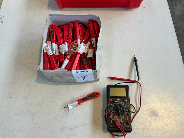 Partij voltage testers - afbeelding 1 van  4