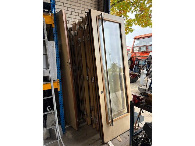 Partij voor, klap & binnendeuren - afbeelding 4 van  6