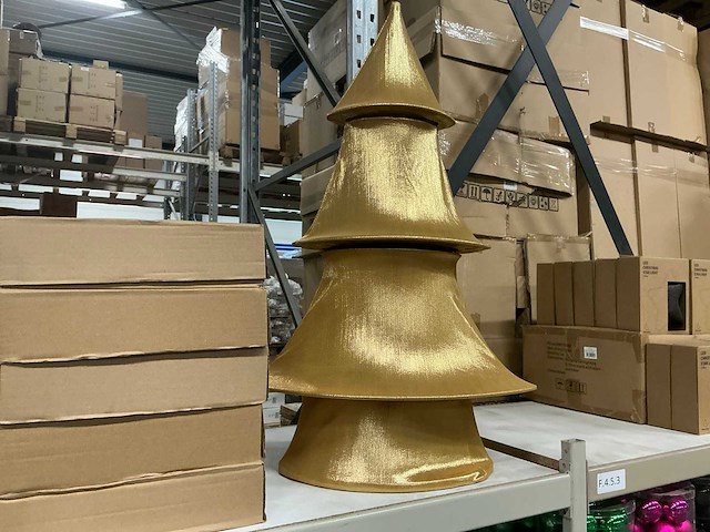 Partij vouwbare kerstbomen 57x86cm rood&goud (9x) - afbeelding 3 van  6