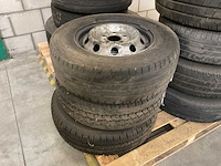 Partij (vracht)autobanden, 11 stuks - afbeelding 2 van  6