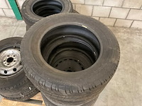 Partij (vracht)autobanden, 11 stuks - afbeelding 5 van  6