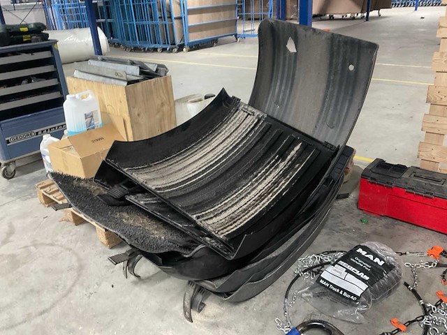 Partij vrachtwagen onderdelen - afbeelding 9 van  15