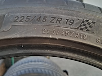 Partij vrachtwagenbanden, autobanden en vliegtuigbanden, o.a. continental, michelin, o.a xzl - afbeelding 8 van  12