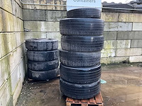 Partij vrachtwagenbanden - afbeelding 7 van  14