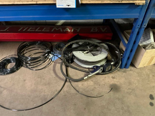 Partij vrachtwagenonderdelen - afbeelding 4 van  29