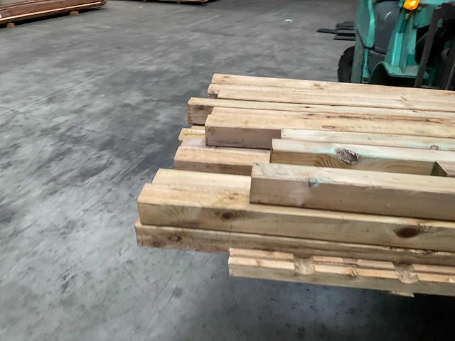 Partij vuren palen geïmpregneerd 210-270x6,8x6,8 cm - afbeelding 14 van  18